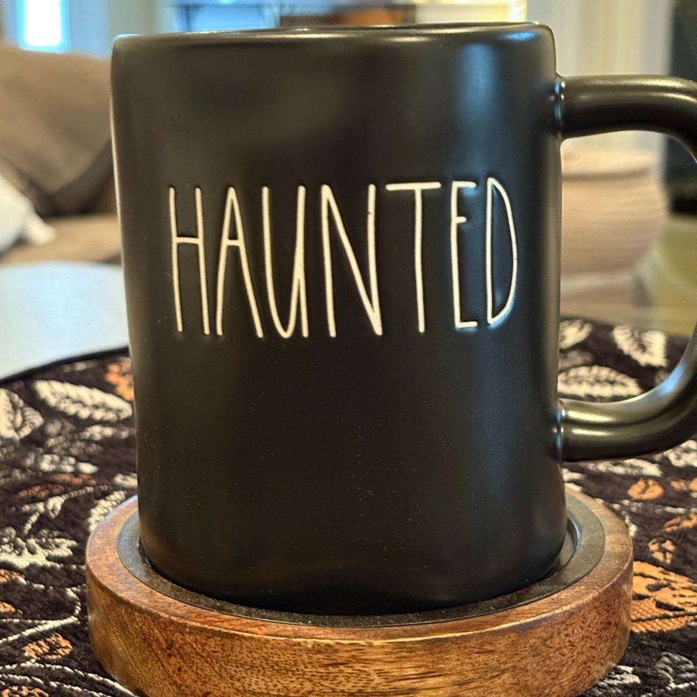 Rae Dunn Halloween Black 'Haunted' Mug 🎃